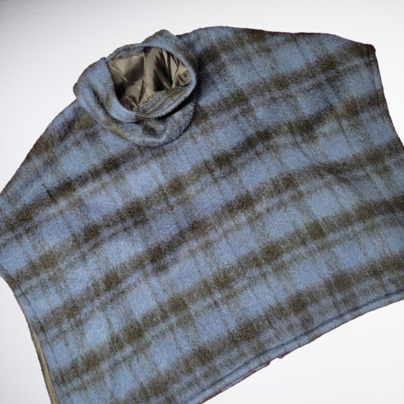 Coach Acrylic Wool Blend Plaid Poncho Hooded XS/S (A2) - Picture 2 of 8